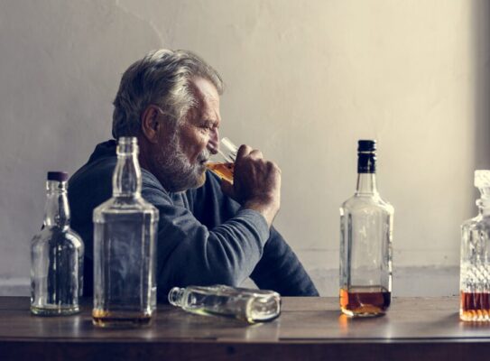 alkoholizm-kiedy-uzaleznienie-ma-wladze-nad-twoim-zyciem